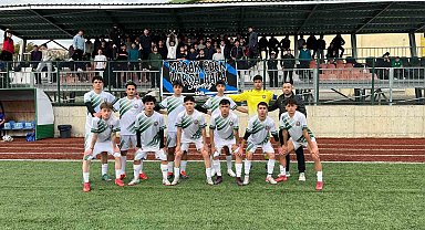 Okul Sporları Gençler Futbol Müsabakaların şampiyonu Mesleki ve Teknik Anadolu Lisesi