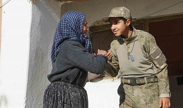 Otizmli çocuğun asker olma hayali gerçek oldu