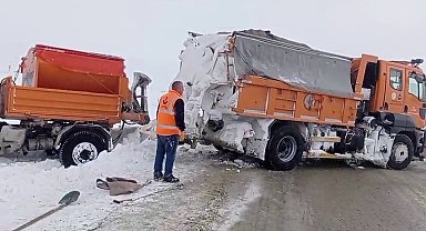 Palandöken geçidinde karla mücadele ekiplerinin nefes kesen mesaisi