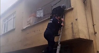 Pendik'te yangında can pazarı: Zabıta yaşlı kadını böyle kurtardı