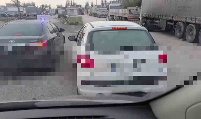 Polisten nefes kesen kovalamaca: Damacanalardan su yerine 28 kilo sıvı uyuşturucu çıktı
