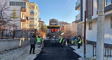 Pursaklar Belediyesi konforlu yollar için çalışmalara hız kesmeden devam ediyor
