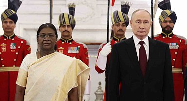 Putin: " Birlikte yol alıyoruz, birlikte büyüyoruz"