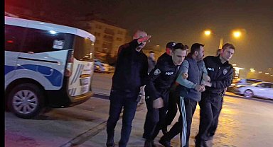 "Mahkeme beraat verdi, ben sizi rahat ettirir miyim" diyerek oğluna çarpan taksicinin ağabeyini vurdu