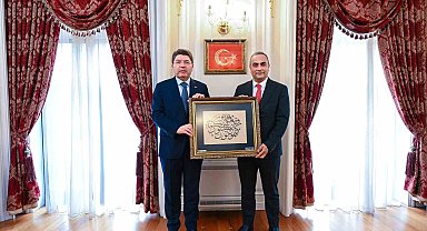 Rektör Akkaya, uluslararası başarıları Bakan Tunç'a anlattı