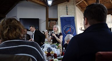 Rektör Prof. Dr. Özkan: "Öğrencilerimizi sadece üniversitenin bir parçası olarak değil, bu kurumun nefesi, enerjisi ve geleceği olarak görüyorum"