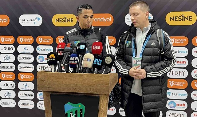 Rigoberto Rivas: "İlk yarıyı 3 puanla kapattığımız için mutluyuz"