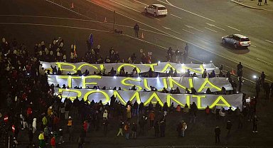Romanya'da yargı reformu talebiyle protestolar devam ediyor