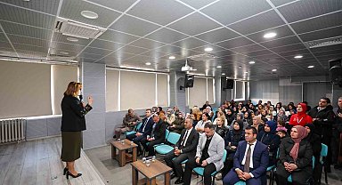 Şahin: "Çocuklarda tek tip başarı doğru değil, onları erken yaşta yeteneklere göre yönlendirmek gerekiyor"