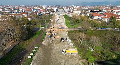 Sakarya Alparslan Türkeş Caddesi'nde duble yol güçlendirmesi