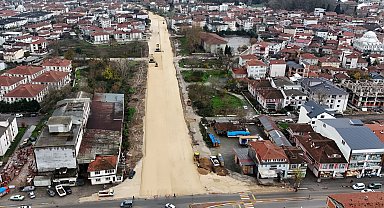 Sakarya'da bağlantı yolunda üstyapı çalışmaları hız kazandı