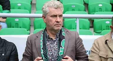 Sakaryaspor Kulübü Başkanı görevinden ayrıldığını duyurdu