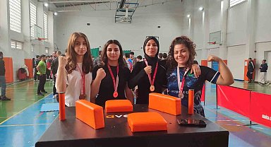 Salihlili imam hatipli kızların bileği bükülmedi