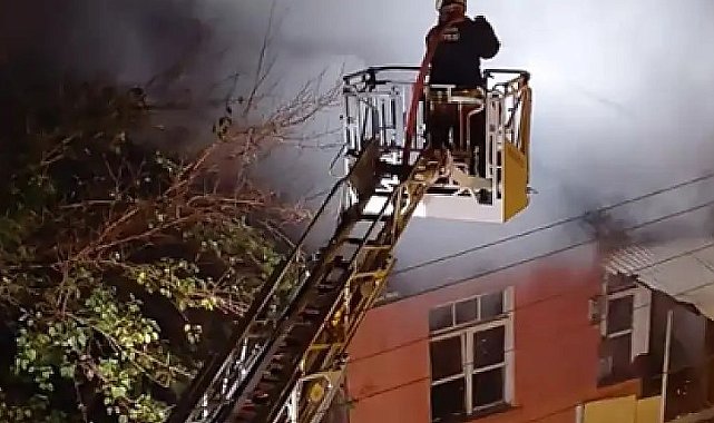 Samsun'da iki katlı evde yangın: 1 ölü