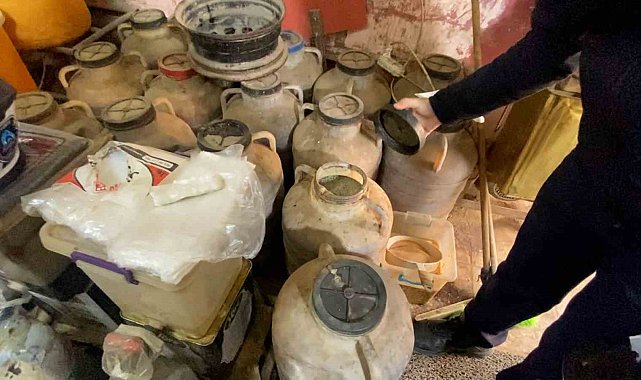 Şanlıurfa'da bakkalda yapılan denetimlerde şoke eden görüntüler