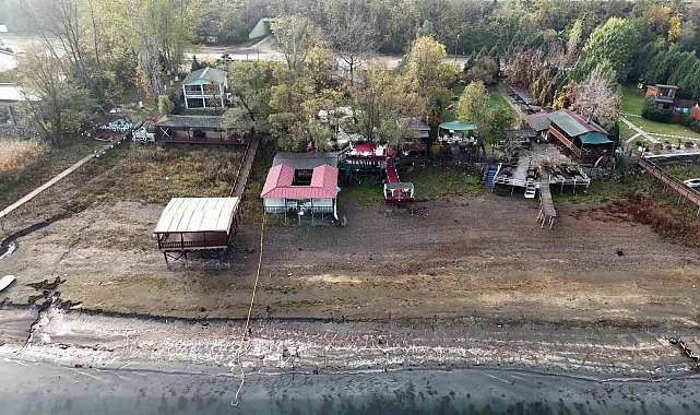 Sapanca Gölü'nde gizli borular, kesilen sazlıklar, işgal edilen kıyılar