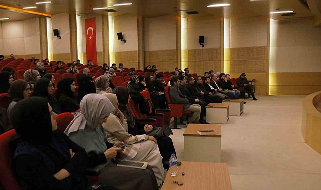 SAÜ'de İslam hukuku ve siyaset felsefesi konuşuldu