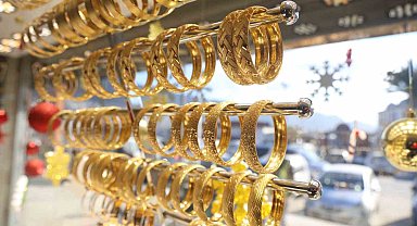 Savaşlardan ve kaostan beslenerek fiyatı yükselen altının 2026 yılında da yükselişini sürdürmesi bekleniyor