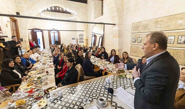 Seçer: "Mersin'i çok daha muhteşem bir kent yapacağız"