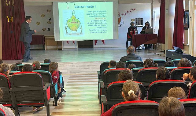 Simav'da öğrencilere "Gıda Güvenilirliği ve Gıda İsrafı" konulu eğitim