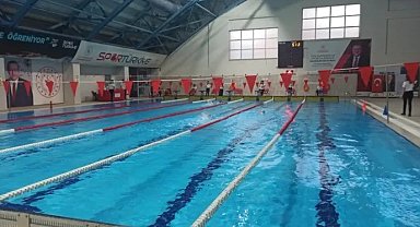 Sinop'ta yüzme heyecanı