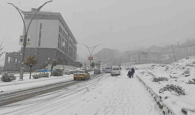 Şırnak'ta eğitime kar engeli