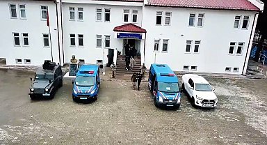 Sivas'ta 10 kaçak göçmen yakalandı