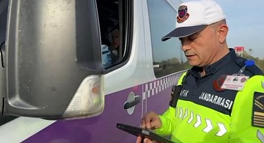 Sivil kıyafetli jandarmalar sahada: Toplu taşımada sıkı takip