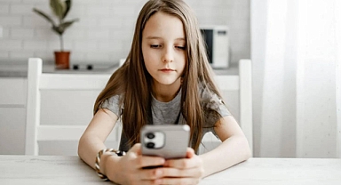 Sosyal medya çocuklar için yasaklanabilir mi? Avustralya örneği ne ifade ediyor?