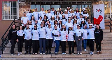 TAB Gıda ve Toplum Gönüllüleri Vakfı'ndan 'Geleceğe Renk Katanlar' projesi