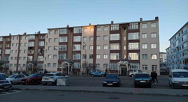 Tamir ettiği bacayı kontrol için çatıya çıktı, 5 katlı binadan zemine düştü