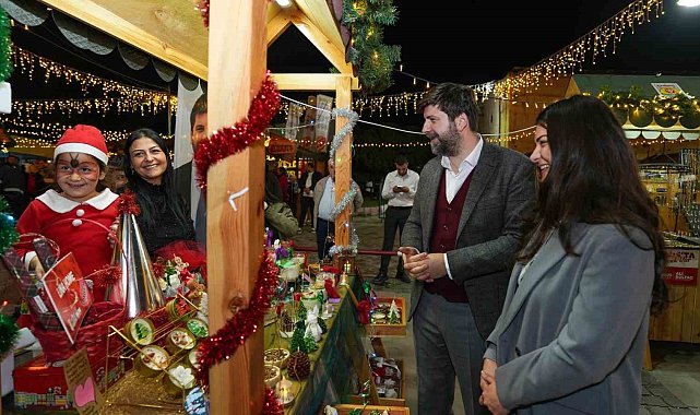 Tarsus'ta yılbaşı pazarları kapılarını açtı