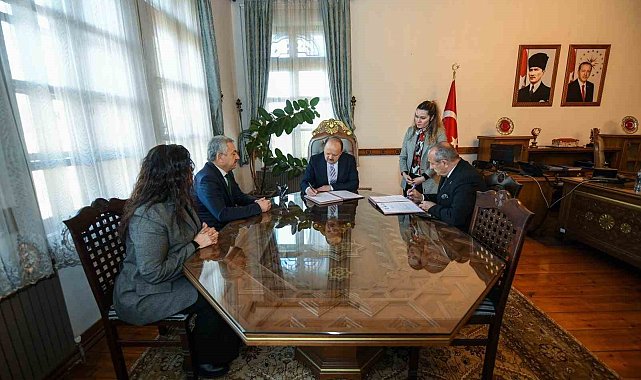 Taşköprü Belediyesi, 2 milyon liralık hibe desteğiyle yaşlılara evde bakım desteği sağlayacak