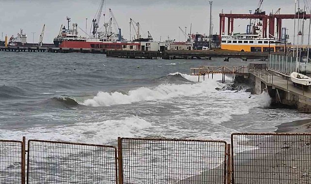 Tekirdağ'da şiddetli poyraz