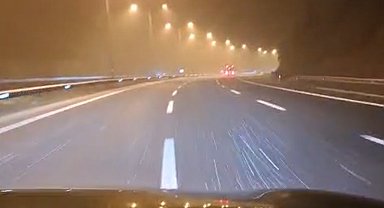 TEM'in Bolu geçişinde tipi şeklinde kar yağışı