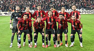 TFF 3. Lig: Eskişehirspor: 3 - Karşıyaka: 0