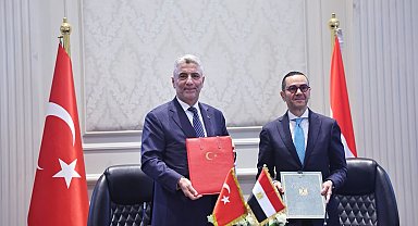 Ticaret Bakanı Bolat, Mısır'da YDTİM II. Dönem Toplantısı'na katıldı