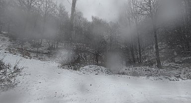 Tokat'ın yüksek kesimlerinde kar yağışı etkili oldu
