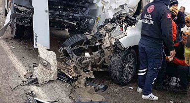 Tokat'ta kamyonet ile tır çarpıştı: 1 ölü, 2 yaralı