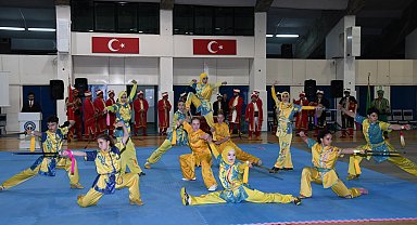 Trabzon'da şampiyonların gösterisi nefes kesti