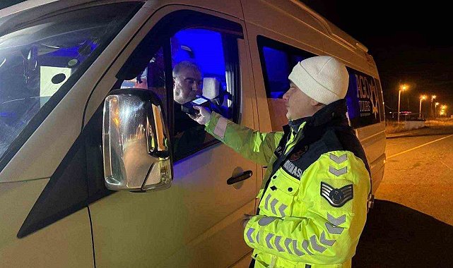 Trafik uygulamasında 49 araç trafikten men edildi