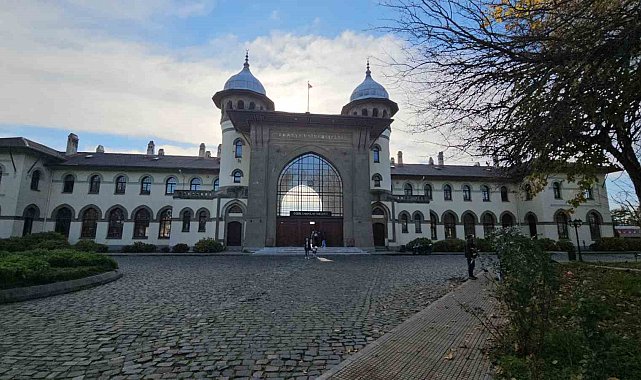 Trakya Üniversitesi'nin tarihi tren garına ücretli giriş kararı yargıdan döndü
