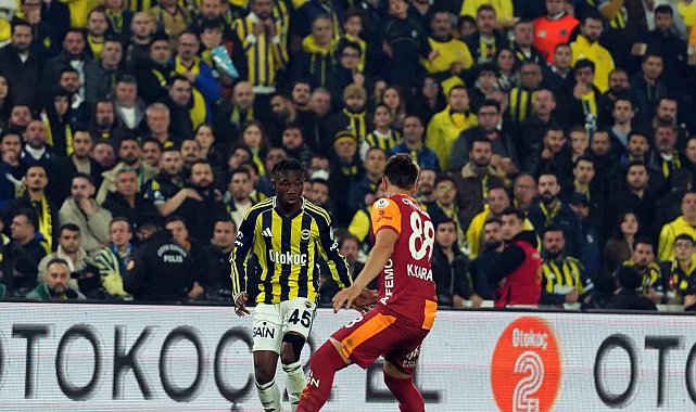 Trendyol Süper Lig: Fenerbahçe: 1 - Galatasaray: 1