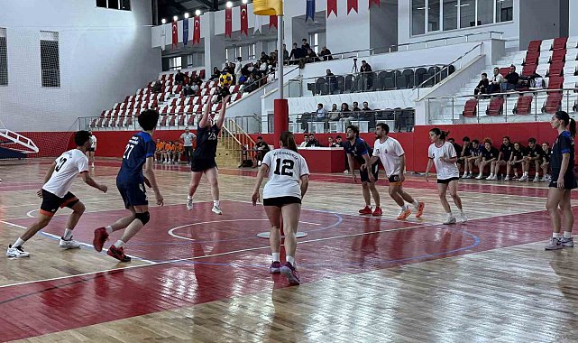 Türkiye Korfbol Süper Ligi müsabakaları Kütahya'da başladı
