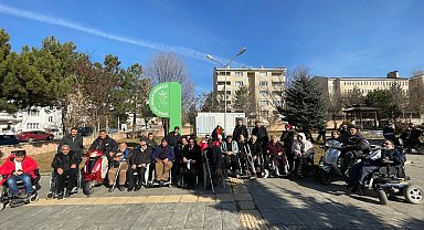 Türkiye Sakatlar Derneği Erzurum Şubesi: "3 Aralık kutlama değil, çözüm günüdür"