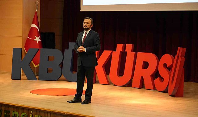 Türkiye Ulusal Ajansı Başkanı Astarcı KBÜ'de öğrencilerle buluştu