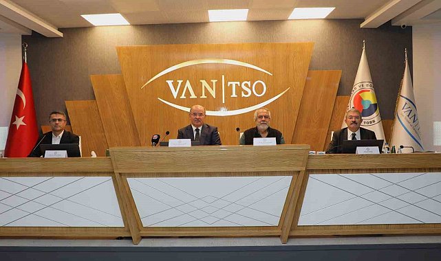 Türkiye'de barışın toplumsal, siyasal ve ekonomik boyutları masaya yatırıldı