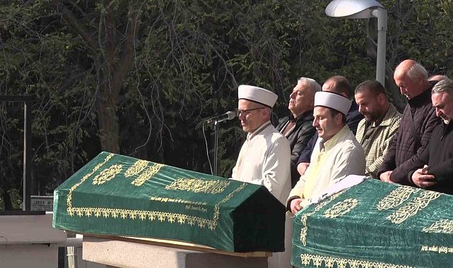 Tutuklu fabrika sahibi Kurtuluş Oransal'ın cenazesi Şakirin Camii'nden kaldırıldı