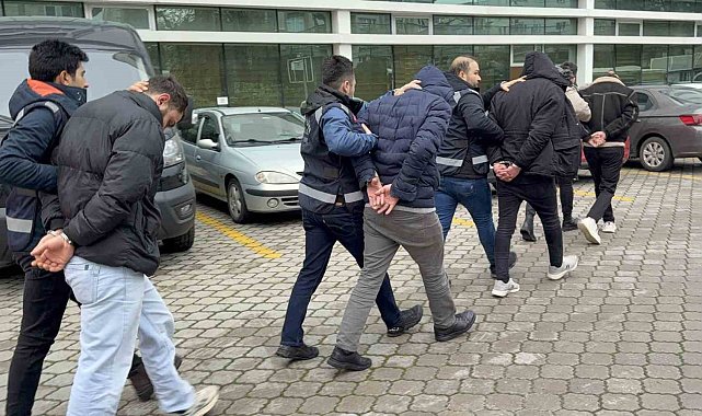 Tütün kaçakçılığından 4 kişiye adli kontrol