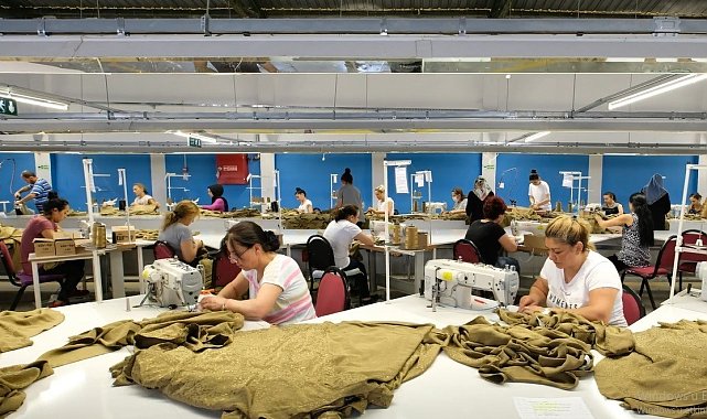 Ücretli çalışan sayısı yıllık yüzde 1,0 arttı